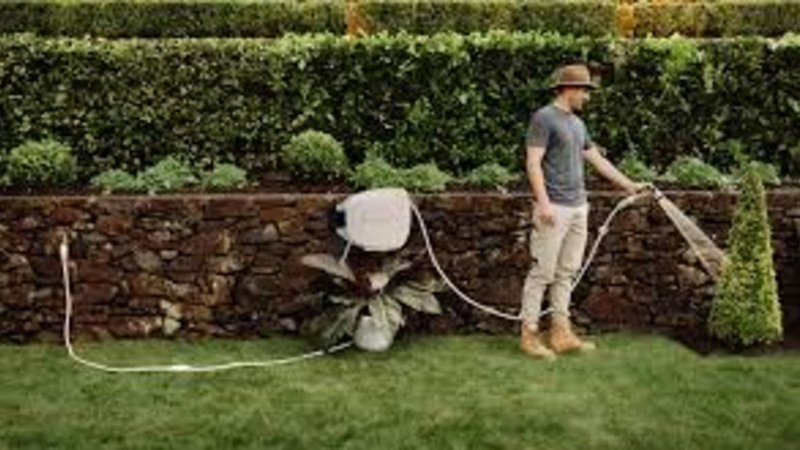 HOSELINK AU Retractable Hose Reels: The Smarter Way to Transform Outdoor Living