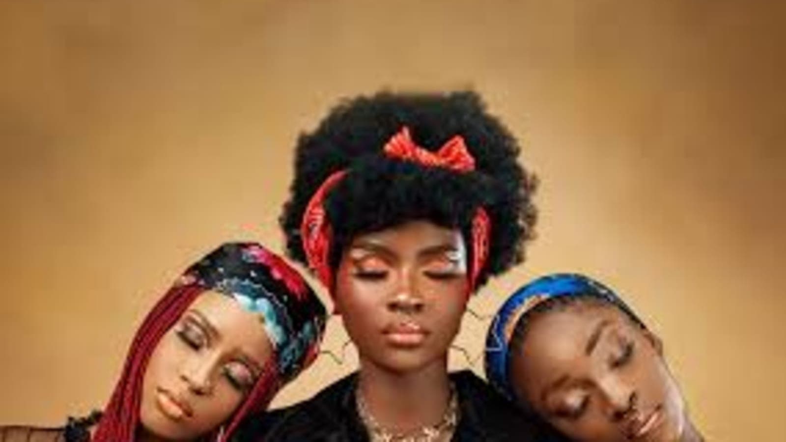 10 Bandana Hairstyles That Make Any Outfit Look Instantly Cooler